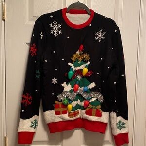 Giggling Getup Festive Men’s Christmas Tree Sweater with Lights…size S